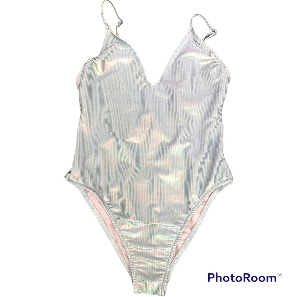 One pIece Iridescent Style Size M - Picture 1 of 1